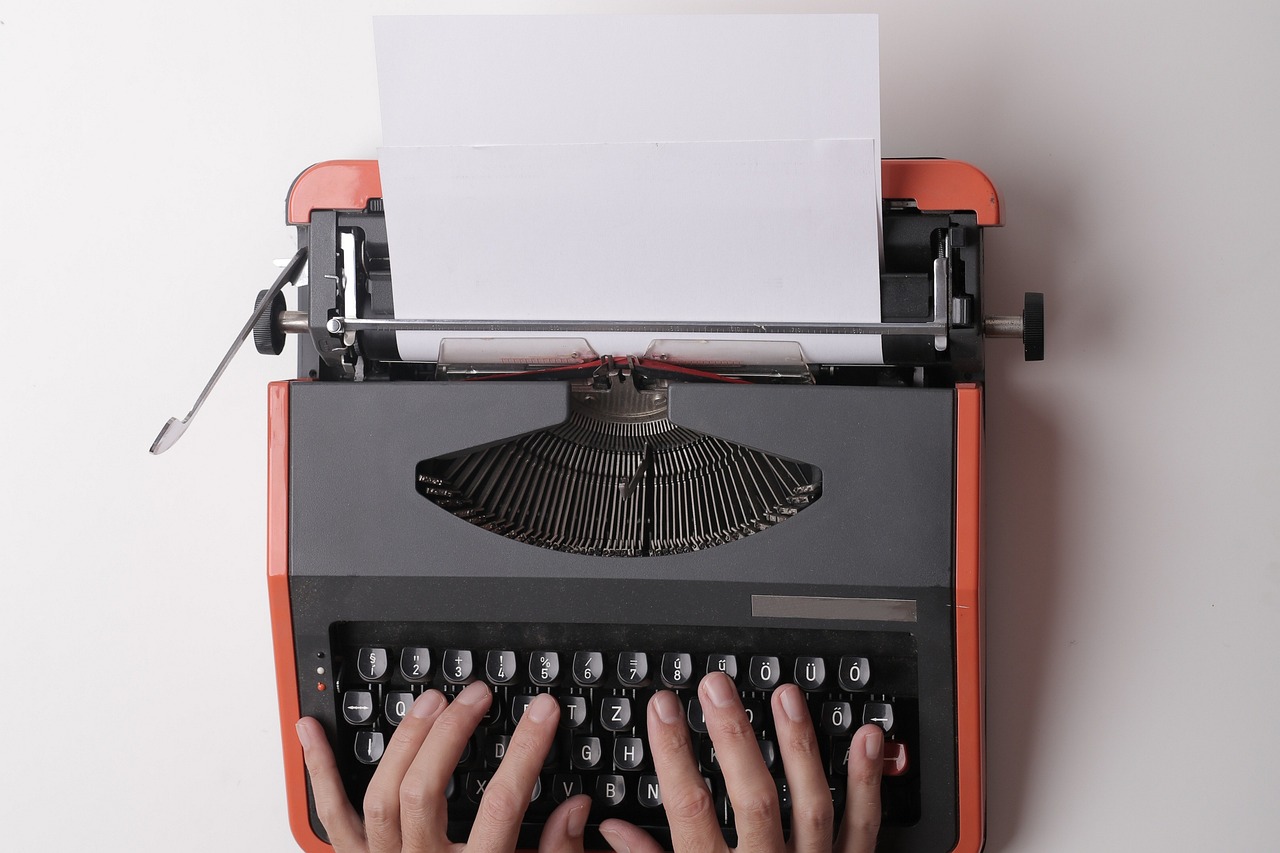 heros-img typewriter, mechanical, typing, typewriting, flatlay, copywriting, writing, office, content, typewriter, copywriting, copywriting, copywriting, copywriting, copywriting
